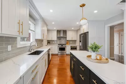 104 Locust Avenue, Rockville Centre, NY 11570 - Photo 11