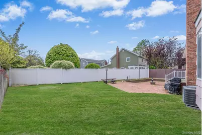 104 Locust Avenue, Rockville Centre, NY 11570 - Photo 41