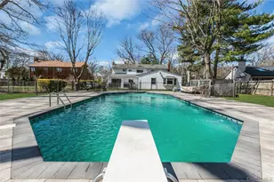 132 Washington Ave, Plainview, NY 11803 - Photo 7