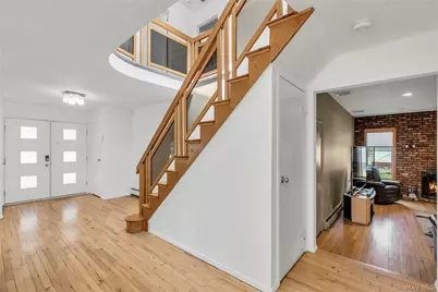 132 Washington Avenue, Plainview, NY 11803 - Photo 15