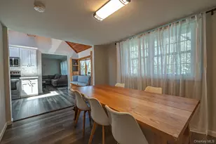 48 Springville Rd, Hampton Bays, NY 11946 - Photo 27