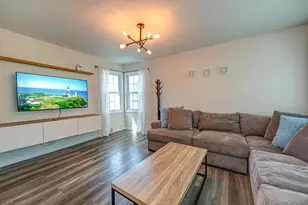 48 Springville Rd, Hampton Bays, NY 11946 - Photo 17