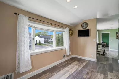 29 Franklin Street, Islip, NY 11751 - Photo 15