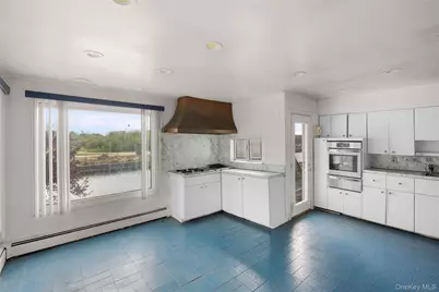 3386 Bertha Drive, Baldwin, NY 11510 - Photo 11