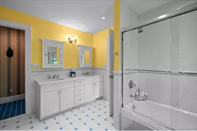 8 Far Hill Lane, Pleasantville, NY 10570 - Photo 21