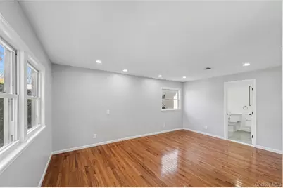 244 Water Lane S, Wantagh, NY 11793 - Photo 19