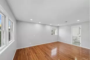 244 Water Ln S, Wantagh, NY 11793 - Photo 19
