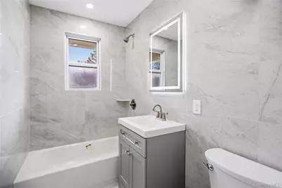 244 Water Lane S, Wantagh, NY 11793 - Photo 21