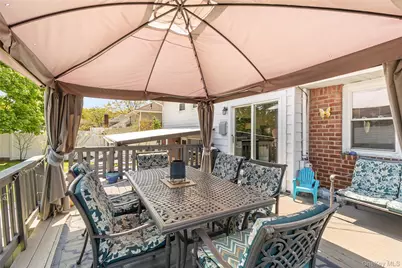 21 Reese Place, Farmingdale, NY 11735 - Photo 15