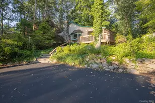 56 Bluff Ave, Greenwood Lake, NY 10925 - Photo 15