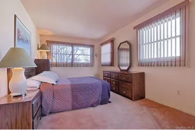25 Tennyson Drive, Nanuet, NY 10954 - Photo 21