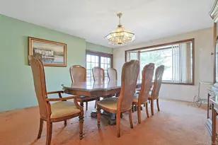 25 Tennyson Dr, Nanuet, NY 10954 - Photo 15