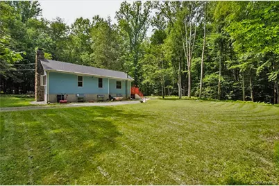 16 Woodland Road, Middletown, NY 10940 - Photo 1