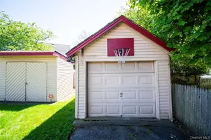 828 Jefferson St, Baldwin, NY 11510 - Photo 29