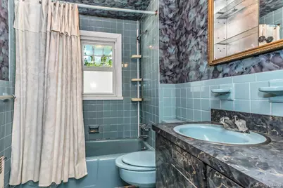 461 Madison Avenue, West Hempstead, NY 11552 - Photo 21