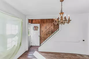 461 Madison Ave, West Hempstead, NY 11552 - Photo 9