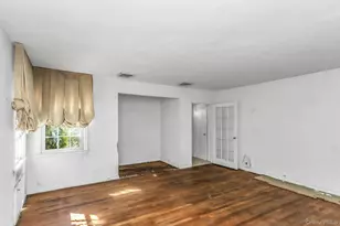 461 Madison Ave, West Hempstead, NY 11552 - Photo 5