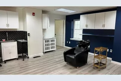 371 E Main Street #371, Middletown, NY 10940 - Photo 5