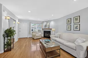 8 Franklin Pl, Washingtonville, NY 10992 - Photo 5