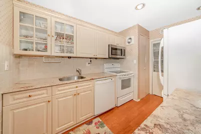 2355 Pershing Boulevard #510, Baldwin, NY 11510 - Photo 19