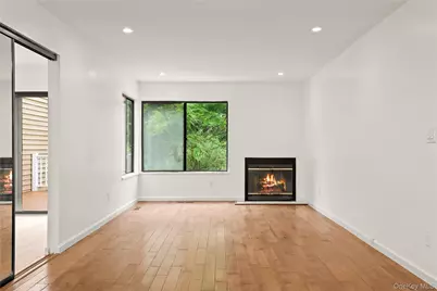 41 Rambling Brook Road, Chappaqua, NY 10514 - Photo 9