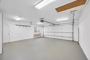 10 Dupont Ave, White Plains, NY 10605 - Photo 37