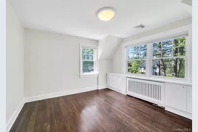10 Dupont Avenue, White Plains, NY 10605 - Photo 17