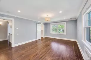10 Dupont Ave, White Plains, NY 10605 - Photo 23