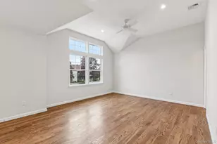 384 Scudder Ave, Copiague, NY 11726 - Photo 23