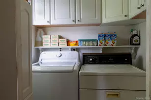 [Address not provided], Lindenhurst, NY 11757 - Photo 19