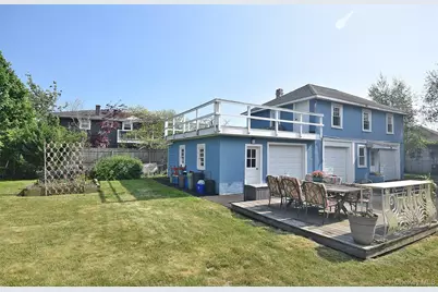 19 and 19A Brook Street, Lindenhurst, NY 11757 - Photo 7