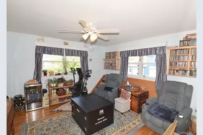 19 and 19A Brook Street, Lindenhurst, NY 11757 - Photo 25
