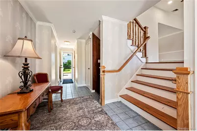 29 Kirkwood Drive, Glen Cove, NY 11542 - Photo 3