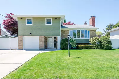 29 Kirkwood Drive, Glen Cove, NY 11542 - Photo 1