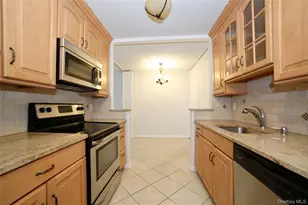300 High Point Dr, Hartsdale, NY 10530 - Photo 3
