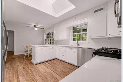 6 Hidden Green Lane, Larchmont, NY 10538 - Photo 11
