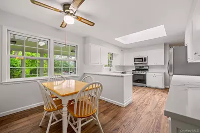 6 Hidden Green Lane, Larchmont, NY 10538 - Photo 9