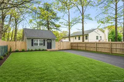 332 Commack Road, Shirley, NY 11967 - Photo 3