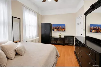 4521 Carpenter Avenue, Bronx, NY 10470 - Photo 25