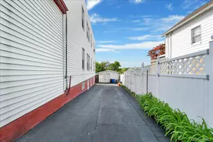 4521 Carpenter Ave, Bronx, NY 10470 - Photo 17