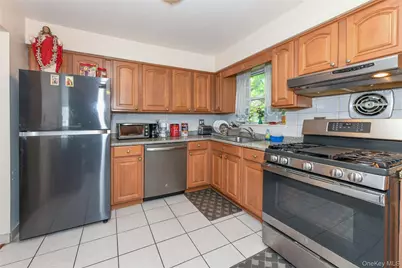 97-33 90th Street, Ozone Park, NY 11416 - Photo 11
