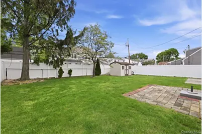 44 Cliff Lane, Levittown, NY 11756 - Photo 21