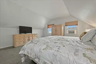 44 Cliff Ln, Levittown, NY 11756 - Photo 19