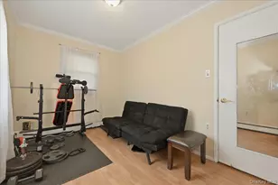 44 Cliff Ln, Levittown, NY 11756 - Photo 11