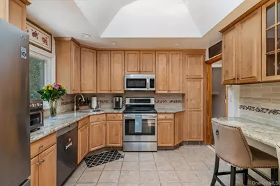 761 Cynthia Drive, East Meadow, NY 11554 - Photo 7