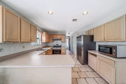 4 Clark Street, Selden, NY 11784 - Photo 9