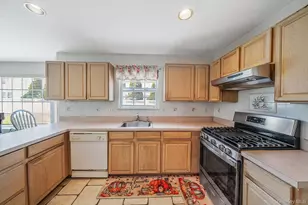 4 Clark St, Selden, NY 11784 - Photo 11