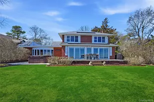 8908 Peconic Bay Blvd, Laurel, NY 11948 - Photo 15