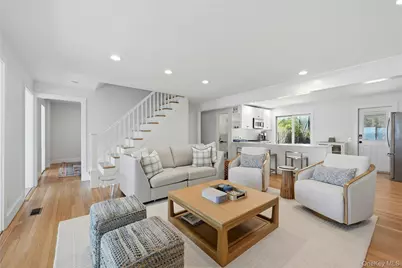8908 Peconic Bay Boulevard, Laurel, NY 11948 - Photo 5