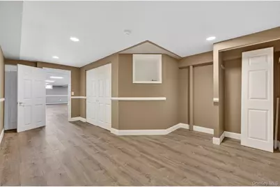18 Millbank Road, Poughkeepsie, NY 12603 - Photo 45
